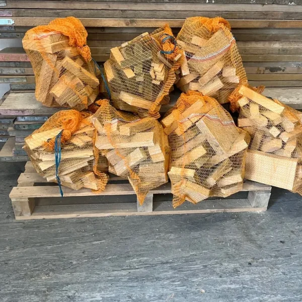 Dried Pine Kindling Offcuts