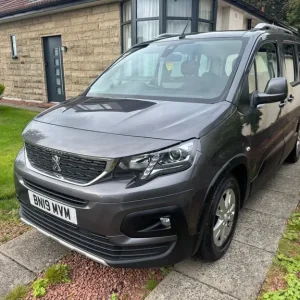 Peugeot Rifter 2019 1.5 HDI manual 5-door - Image 3
