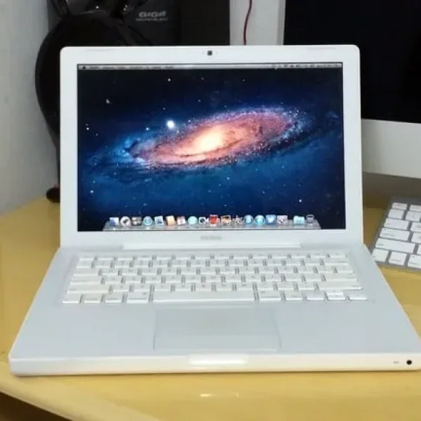 MacBook Pro fully working