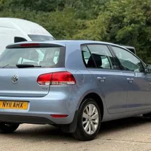 2011 Volkswagen Golf 1.6 TDI Match DSG Euro 5 5-door Diesel - Image 5