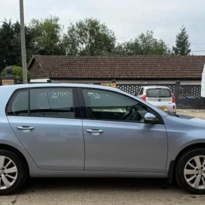 2011 Volkswagen Golf 1.6 TDI Match DSG Euro 5 5-door Diesel - Image 6