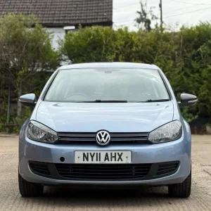 2011 Volkswagen Golf 1.6 TDI Match DSG Euro 5 5-door Diesel