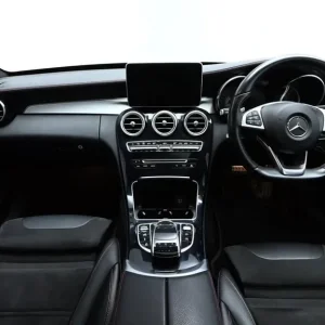 2017 Mercedes-Benz C-Class 3.0 C43 V6 AMG Premium Plus - Image 2