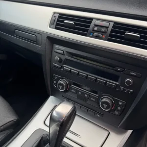 BMW 3 Series Coupe 2006 3.0L Twin Turbo - Image 6