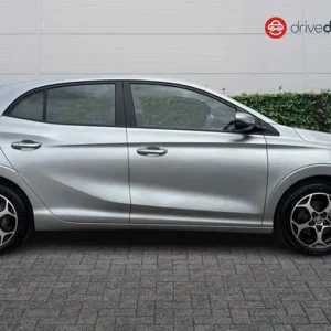 2025 MG3 1.5 SE Hatchback Manual Petrol - Image 2