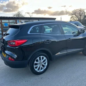 2016 Renault Kadjar 1.6 dCi Dynamique Nav SUV - Image 5