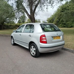 53 SKODA FABIA 1.9 TDI DIESEL 5 DOOR HATCH - Image 2