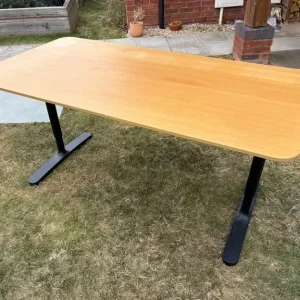 Large IKEA Bekant desk with cable tidy - Image 3