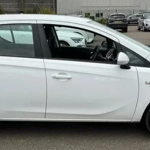2019 Vauxhall Corsa 1.4i SRi Nav Hatchback - Image 3