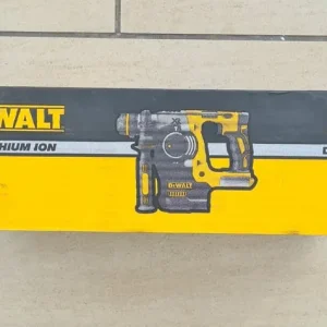 DEWALT DCH273N-XJ 2.5kg 18V Li-Ion XR Brushless Cordless SDS Drill - Image 2