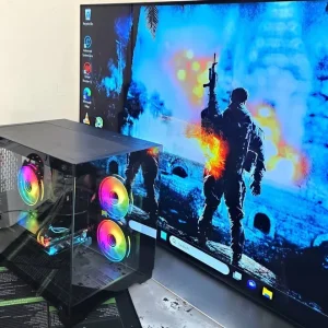 CUBE Gaming PC with RX Vega 64 and 16GB RAM