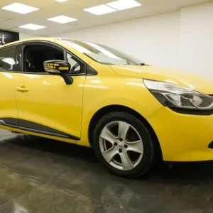 2014 Renault Clio 1.2 16V Dynamique MediaNav Euro 5 5-door hatchback - Image 4