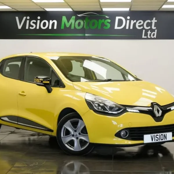 2014 Renault Clio 1.2 16V Dynamique MediaNav Euro 5 5-door hatchback