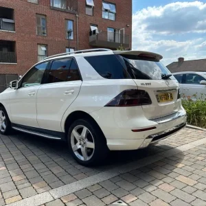 2012 Mercedes-Benz M-Class 3.0 ML350 V6 BlueTEC 4WD Estate - Image 2