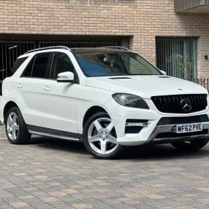 2012 Mercedes-Benz M-Class 3.0 ML350 V6 BlueTEC 4WD Estate