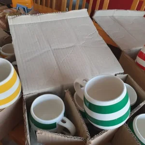 Oat/Tea Mugs – Green, Red, Yellow - Image 2