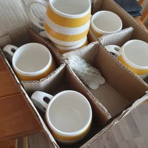 Oat/Tea Mugs – Green, Red, Yellow - Image 5