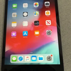 Apple iPad Mini 2 32GB Black with Wi-Fi and iOS 12 - Image 2