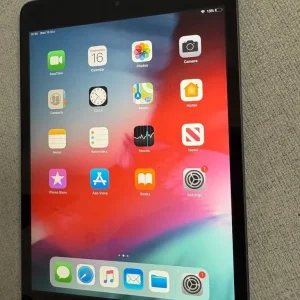 Apple iPad Mini 2 32GB Black with Wi-Fi and iOS 12 - Image 4