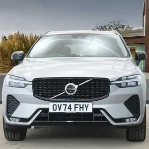 2024 Volvo XC60 Plus B5 AWD Mild Hybrid - Image 8