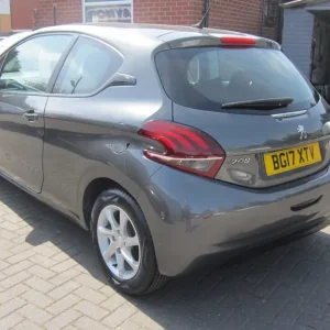 2017 Peugeot 208 1.2 PureTech 82 Active 3dr Hatchback - Image 7