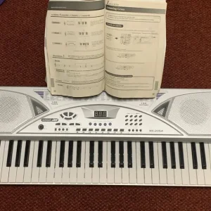Yamaha Electronic keyboard (MK-2054)