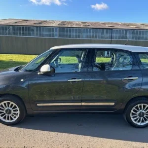 2013 Fiat 500L Multijet Lounge MPV Diesel Manual - Image 3