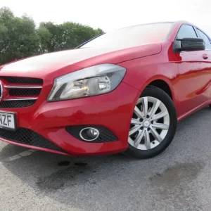 2013 Mercedes-Benz A-Class 1.6 BlueEfficiency SE 5-door hatchback - Image 2
