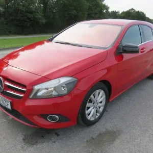 2013 Mercedes-Benz A-Class 1.6 BlueEfficiency SE 5-door hatchback - Image 3