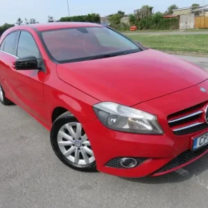 2013 Mercedes-Benz A-Class 1.6 BlueEfficiency SE 5-door hatchback - Image 7
