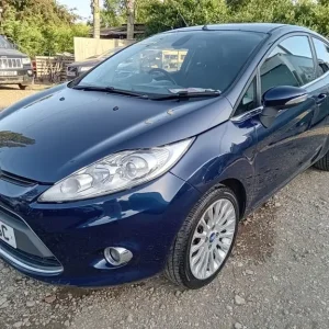 2011 Ford Fiesta 1.6 TDCi Titanium 3-door Hatchback Diesel Manual