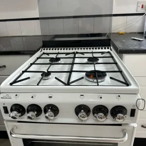 Good as new Newworld Newhome freestanding gas cooker - Image 7
