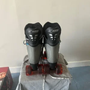 Bauer Nike supreme roller skates - Image 2
