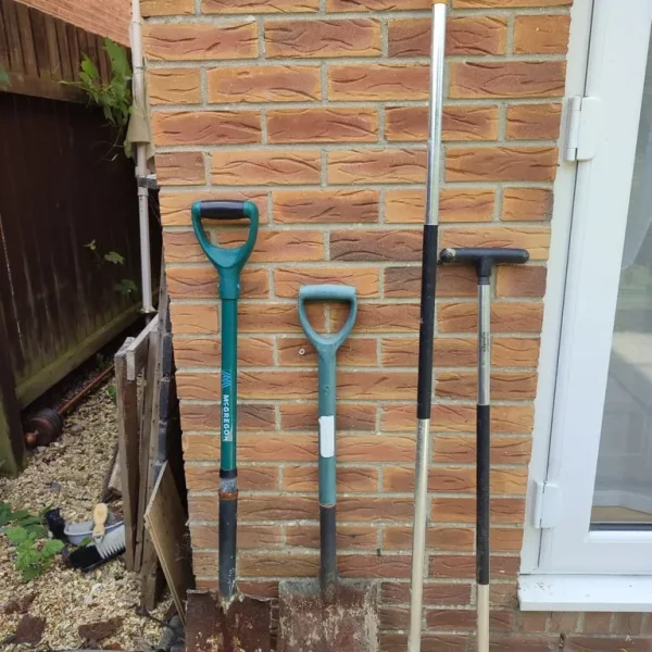 Garden hoe, edging, shovel, spade