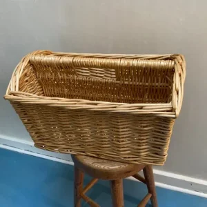 Wicker magazine basket