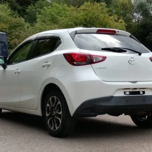 Mazda Demio 1.5d Auto Paddleshift 5dr Hatchback Diesel - Image 7