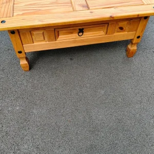 Oak colour coffee table with front draw - Image 4