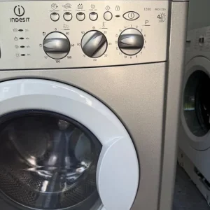 INDESIT WIDL126S WASHER DRYER - Image 4