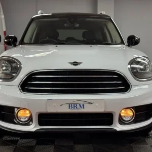 2019 MINI Countryman 2.0D Cooper D Exclusive All4 5-door Hatchback - Image 2