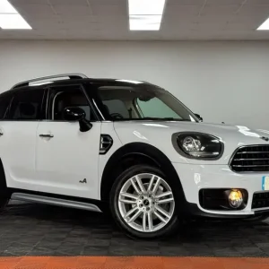 2019 MINI Countryman 2.0D Cooper D Exclusive All4 5-door Hatchback