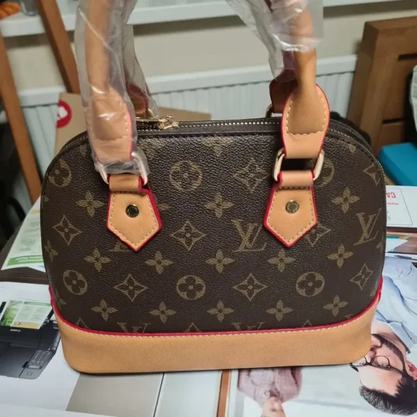 Louis Vuitton Bag