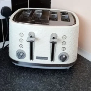 Morphy Richards 4-slice Toaster - Image 3
