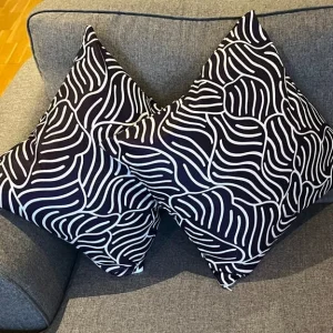 Cushions x 2 purple white pattern