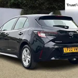 2022 Toyota Corolla 1.8 VVT-i Hybrid 5-door Hatchback - Image 2
