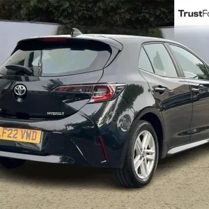 2022 Toyota Corolla 1.8 VVT-i Hybrid 5-door Hatchback - Image 4