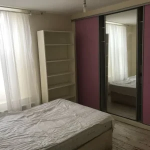2 bed flat - Image 5