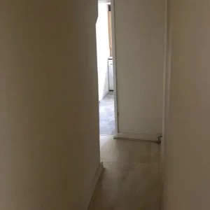 2 bed flat - Image 8