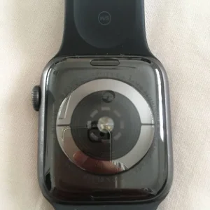 Apple Watch Series 7 in Perfect Working Order - Image 8