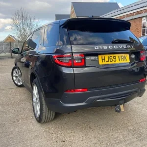 2019 Land Rover Discovery Sport 2.0 D180 MHEV HSE Auto 4WD Estate - Image 4