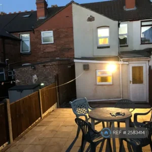 4-bedroom furnished house on Gleave Road - Image 8